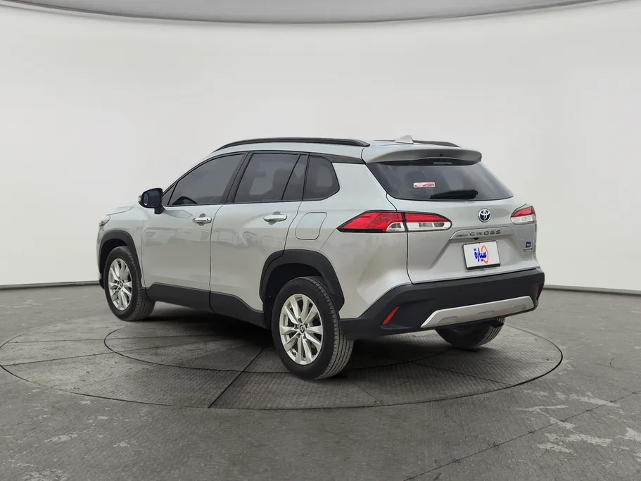 2024 Toyota Corolla Cross XLE HEV 