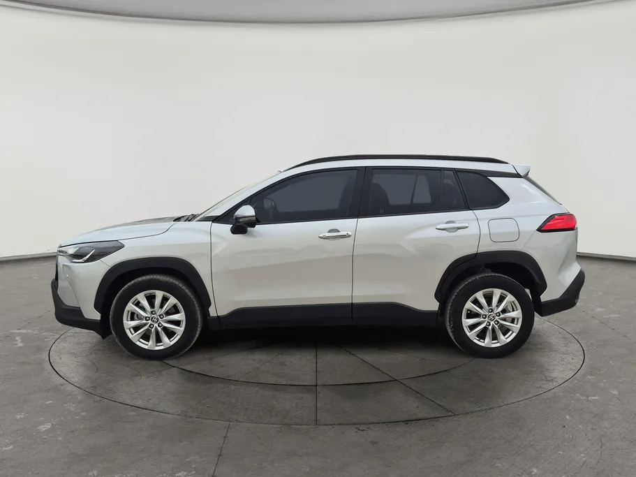 2024 Toyota Corolla Cross XLE HEV 