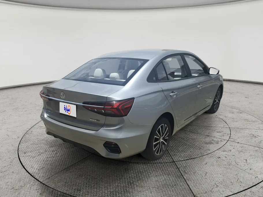 2025 MG 5 STD 