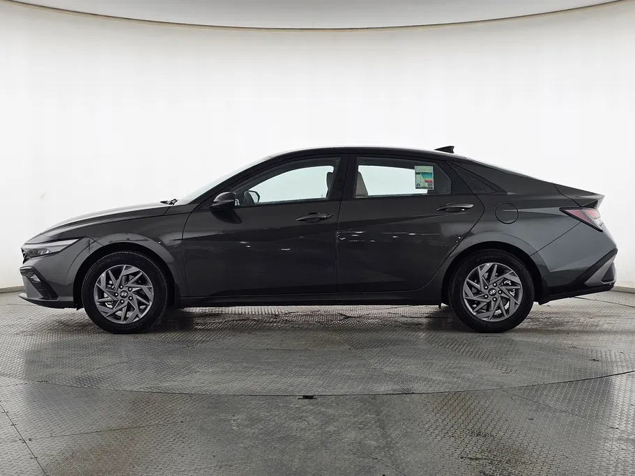 2025 Hyundai Elantra Smart China 