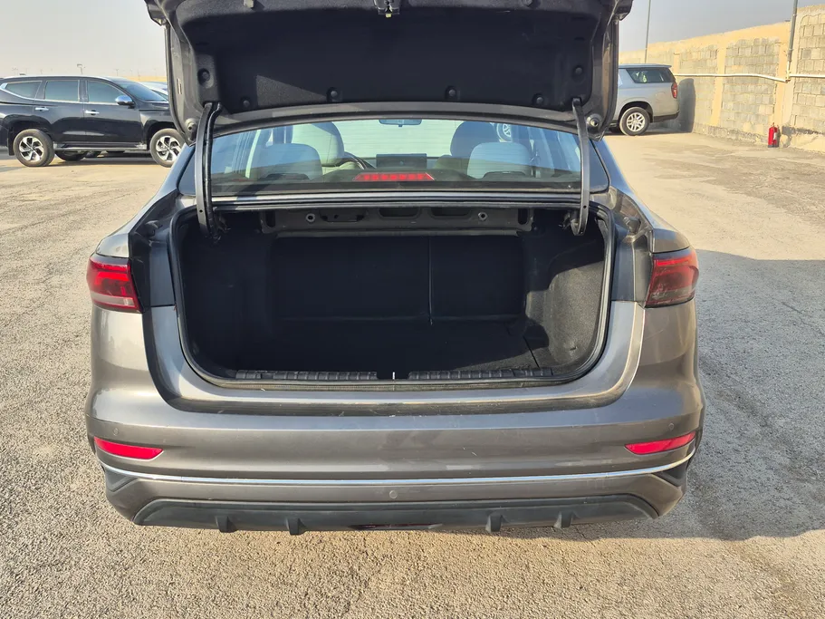 جيلي امجراند GS 2024 