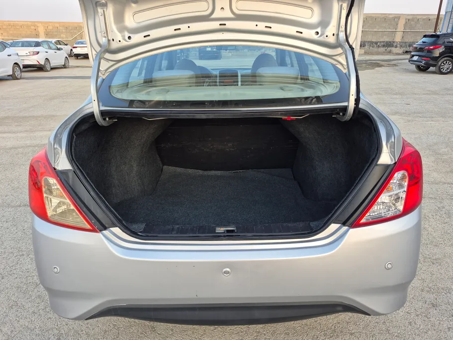2024 Nissan Sunny SV Comfort 