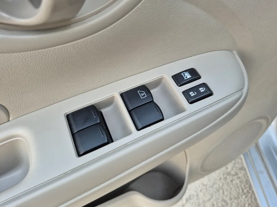 2024 Nissan Sunny SV Comfort 
