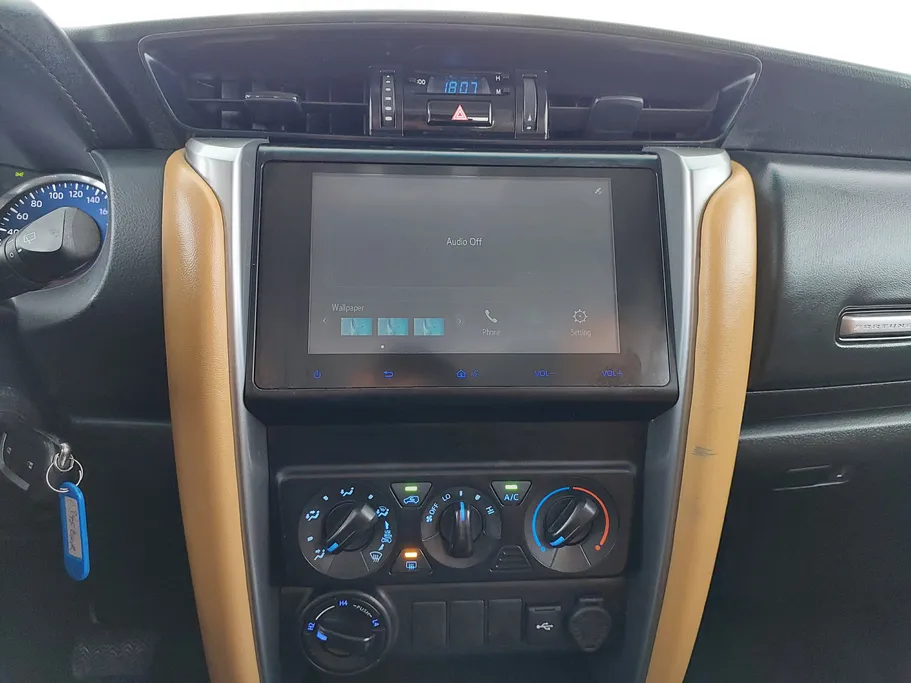 2024 Toyota Fortuner GX2 4x4 