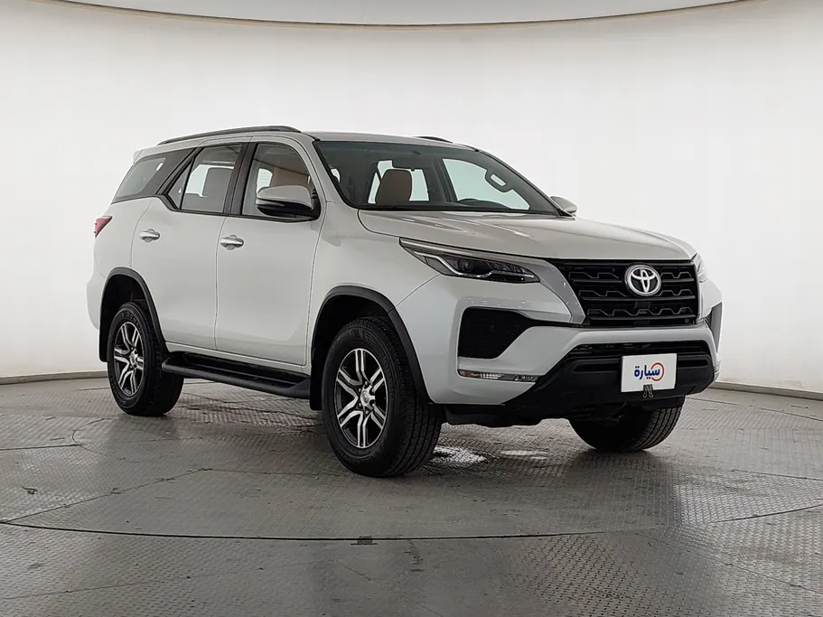 2024 Toyota Fortuner GX2 4x4 