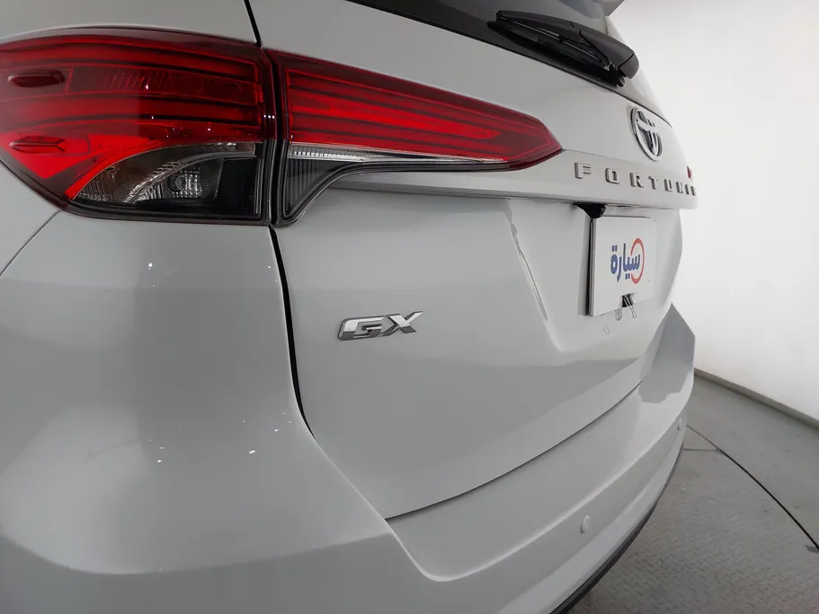 2024 Toyota Fortuner GX2 4x4 