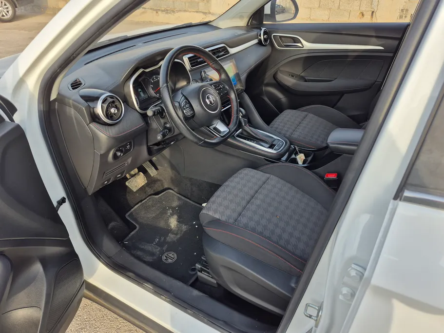 2022 MG ZS STD 