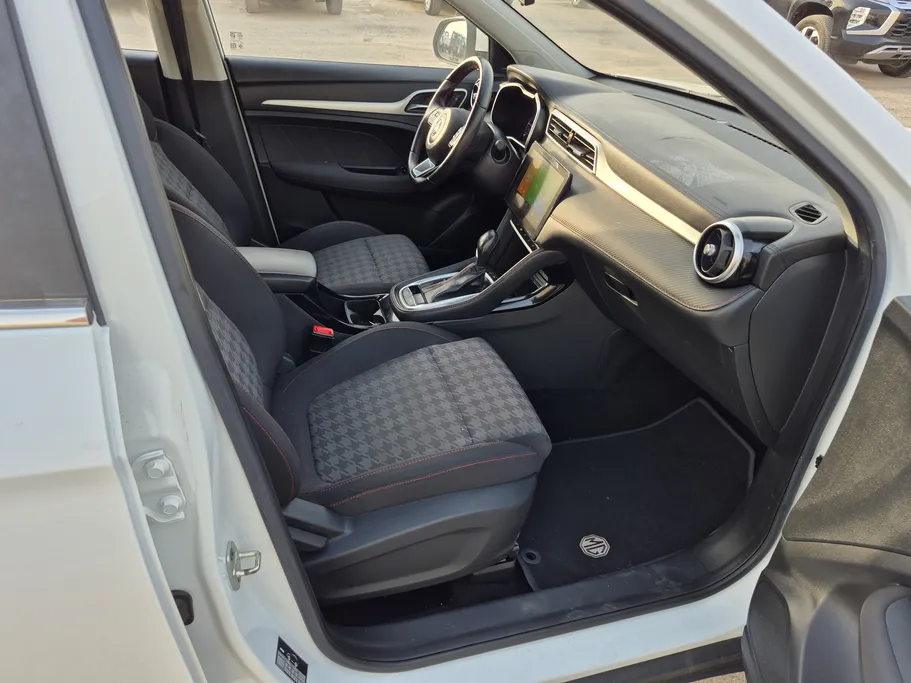 2022 MG ZS STD 