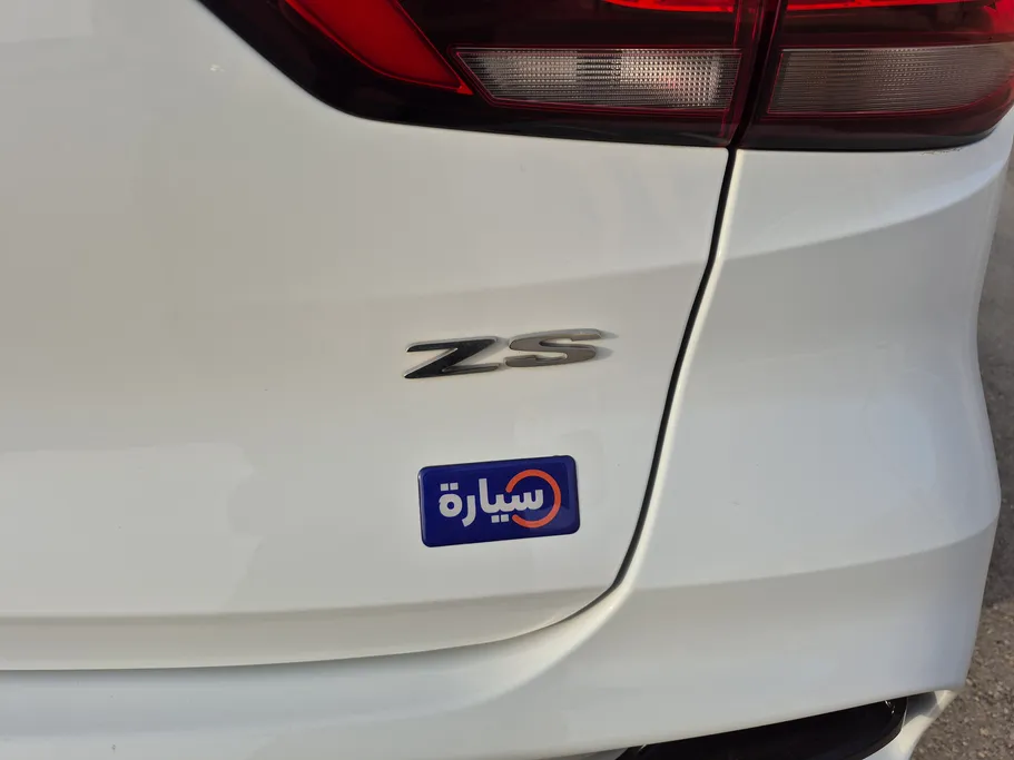 2022 MG ZS STD 