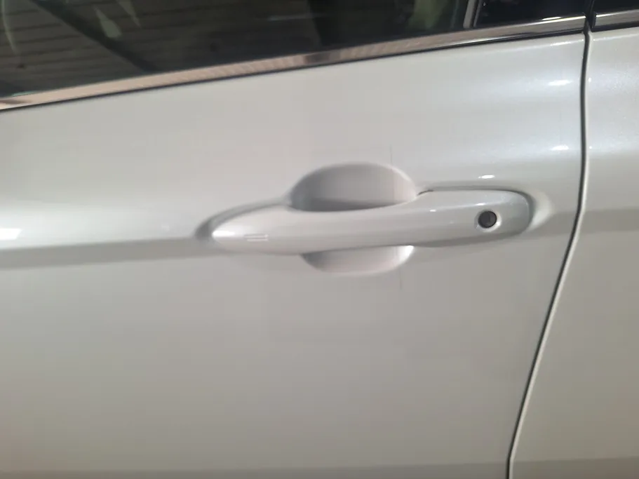 تويوتا كامري LE HEV 2025 