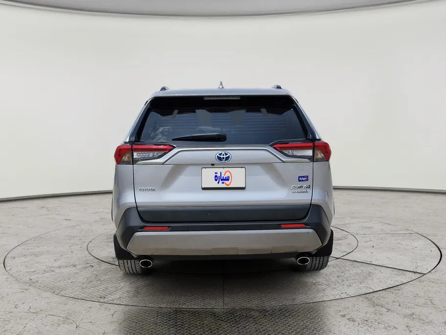 2020 Toyota RAV4 XLE HEV 