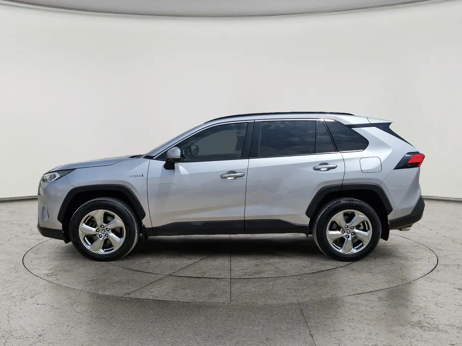 2020 Toyota RAV4 XLE HEV 