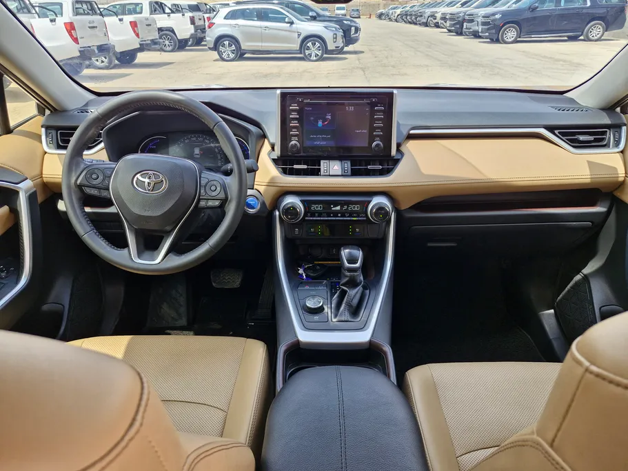 2020 Toyota RAV4 XLE HEV 