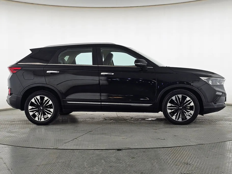 2023 FAW Bestune T77 Basic 
