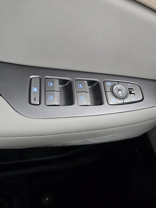 2023 Hyundai Palisade MID 