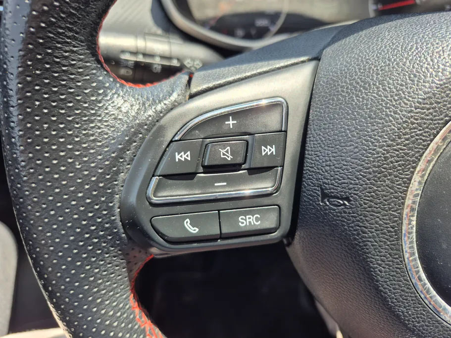 ام جي ZS STD 2022 