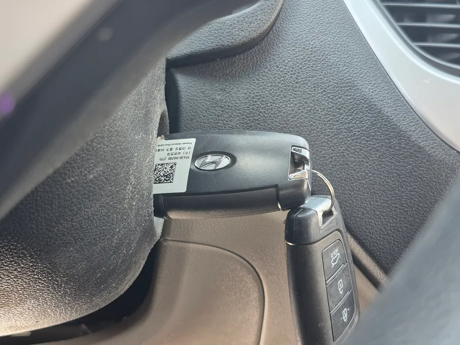 2023 Hyundai Accent Smart 