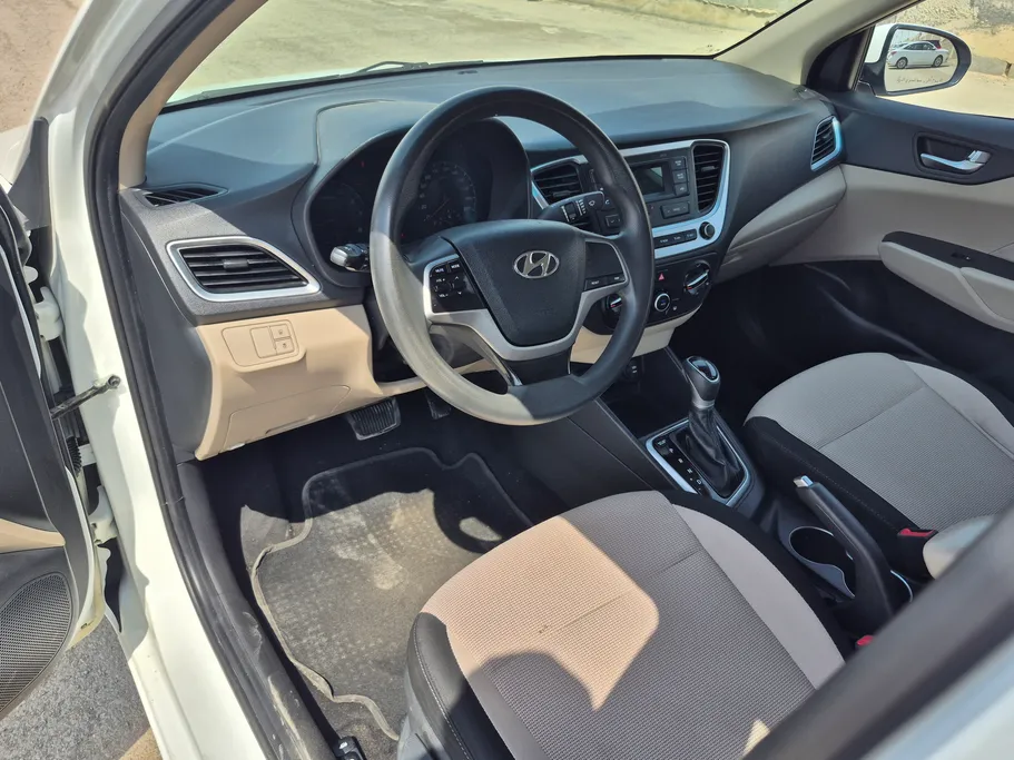 2023 Hyundai Accent Smart 
