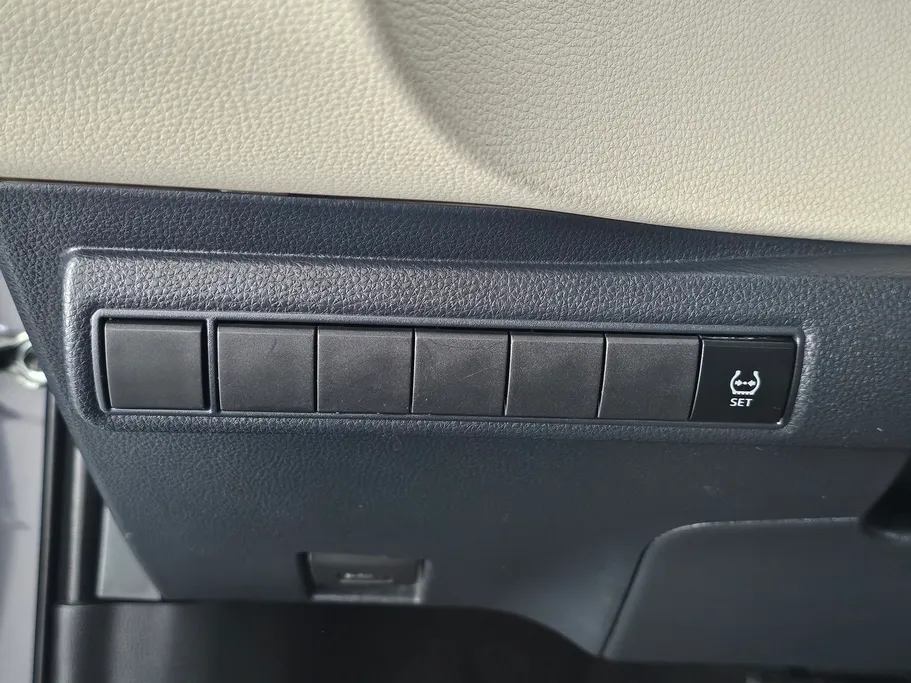 2024 Toyota Corolla XLI 