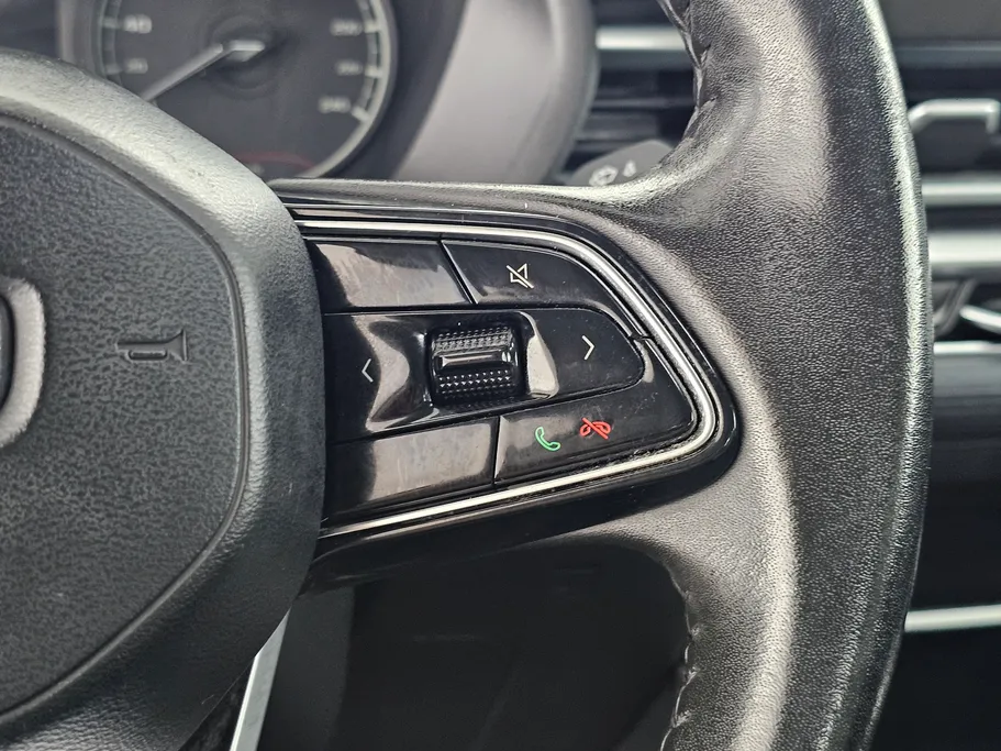 2023 Geely Emgrand GS 