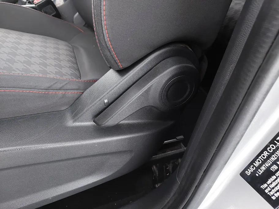 2022 MG ZS STD 