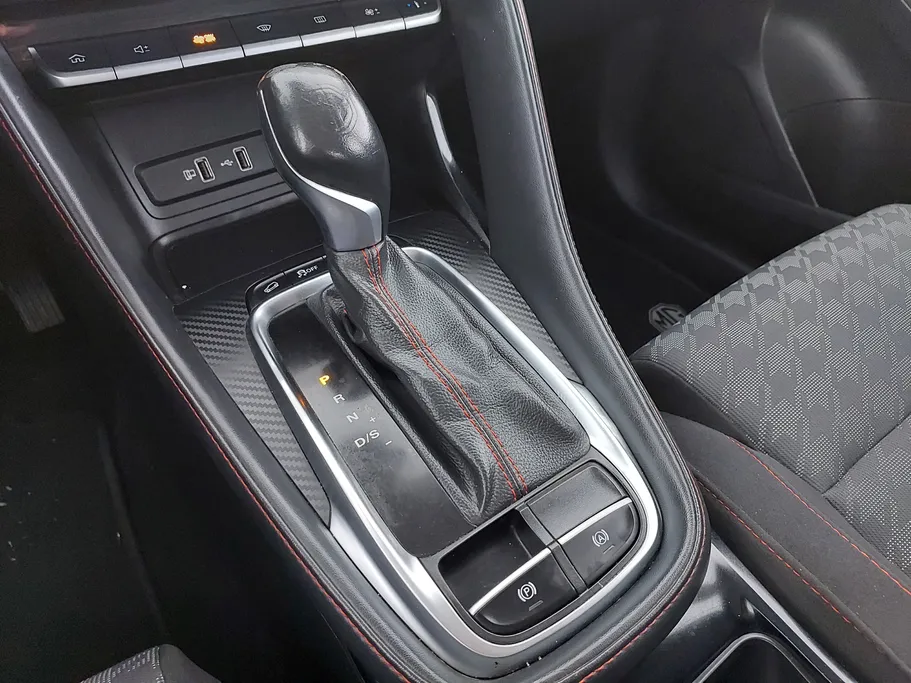 2022 MG ZS STD 