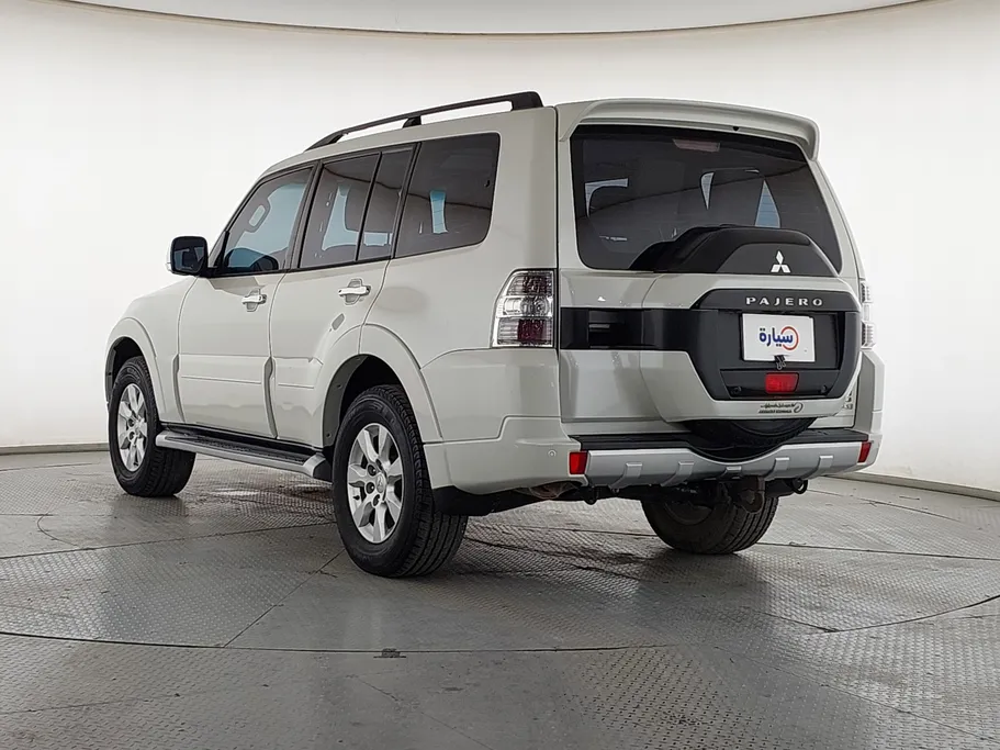 2019 Mitsubishi Pajero GLS 4Doors 