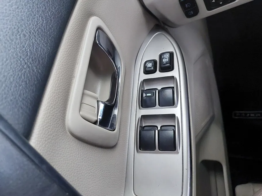 2019 Mitsubishi Pajero GLS 4Doors 