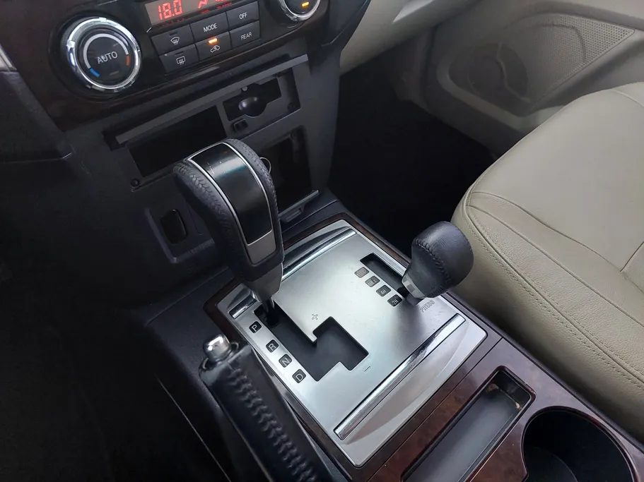 2019 Mitsubishi Pajero GLS 4Doors 