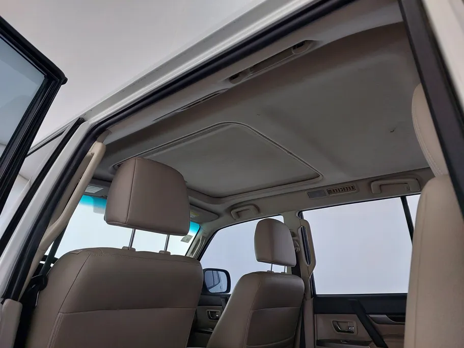 2019 Mitsubishi Pajero GLS 4Doors 
