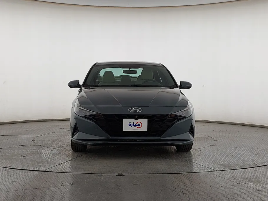 2023 Hyundai Elantra Smart 