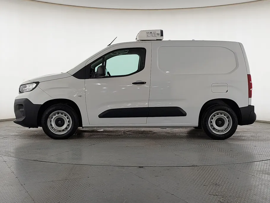 2025 Peugeot Partner Refrigerated 