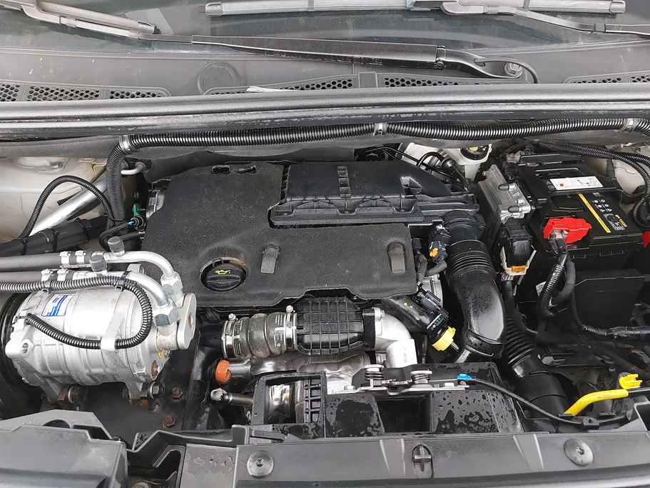 2025 Peugeot Partner Refrigerated 