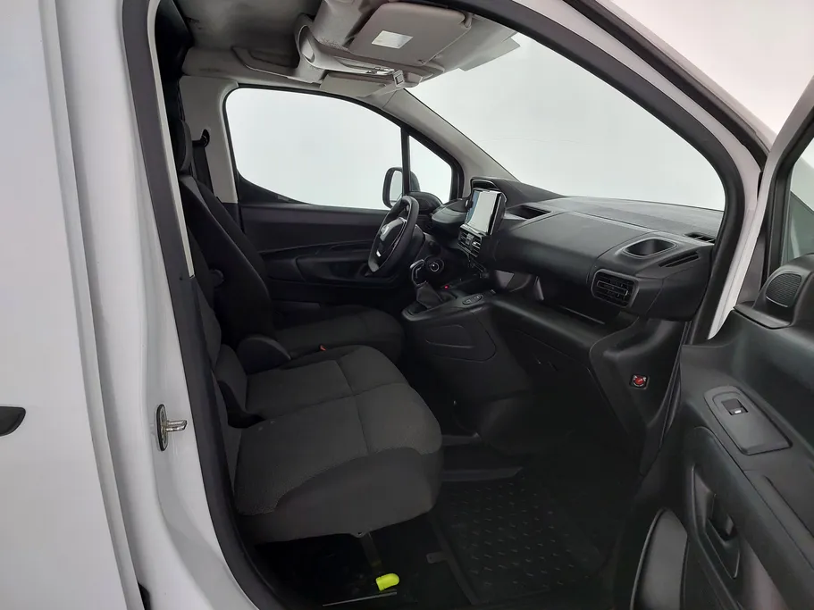 2025 Peugeot Partner Refrigerated 