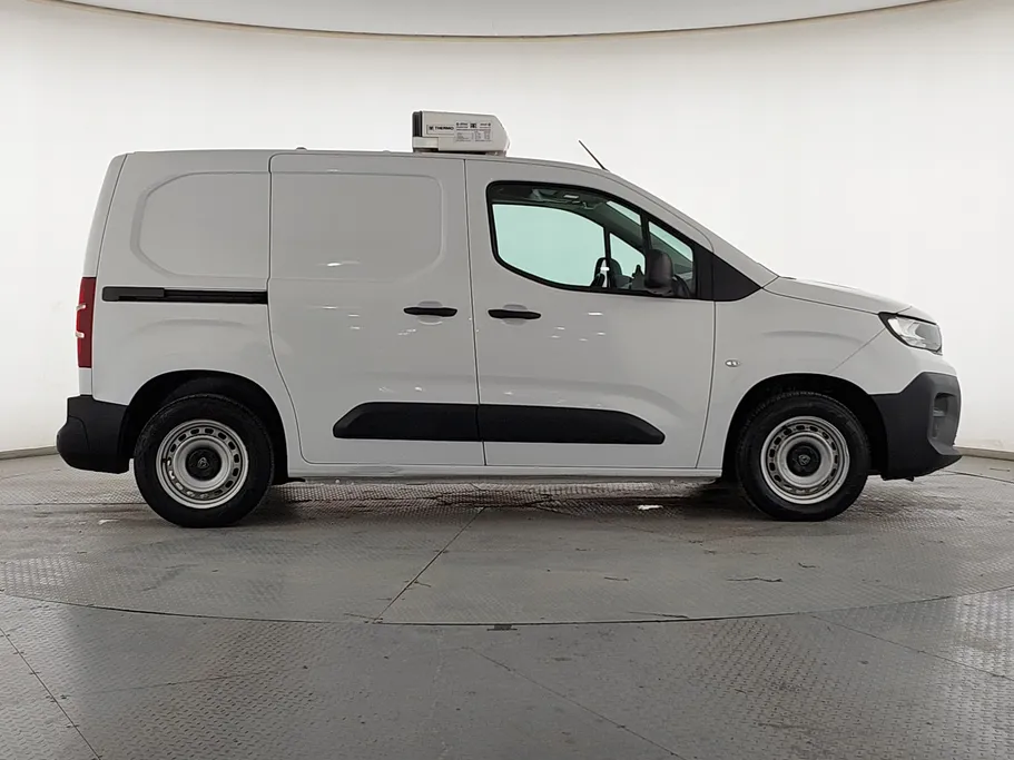 2025 Peugeot Partner Refrigerated 