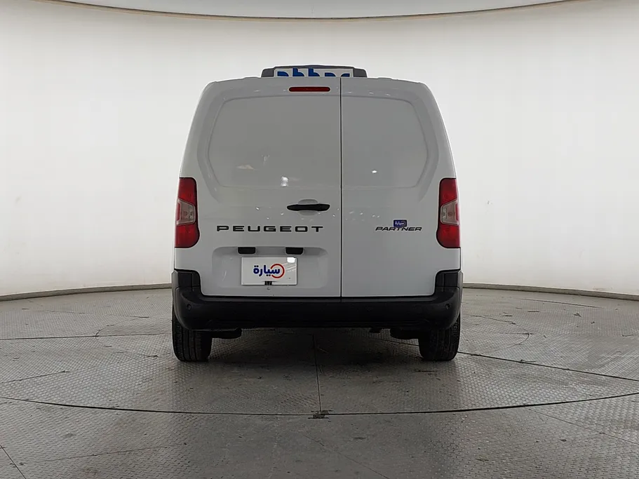 2025 Peugeot Partner Refrigerated 