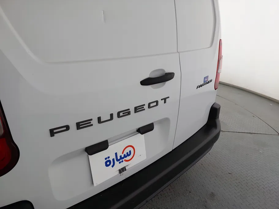 2025 Peugeot Partner Refrigerated 