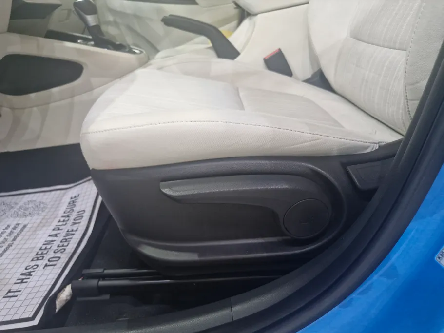 2023 Hyundai Kona SMART 