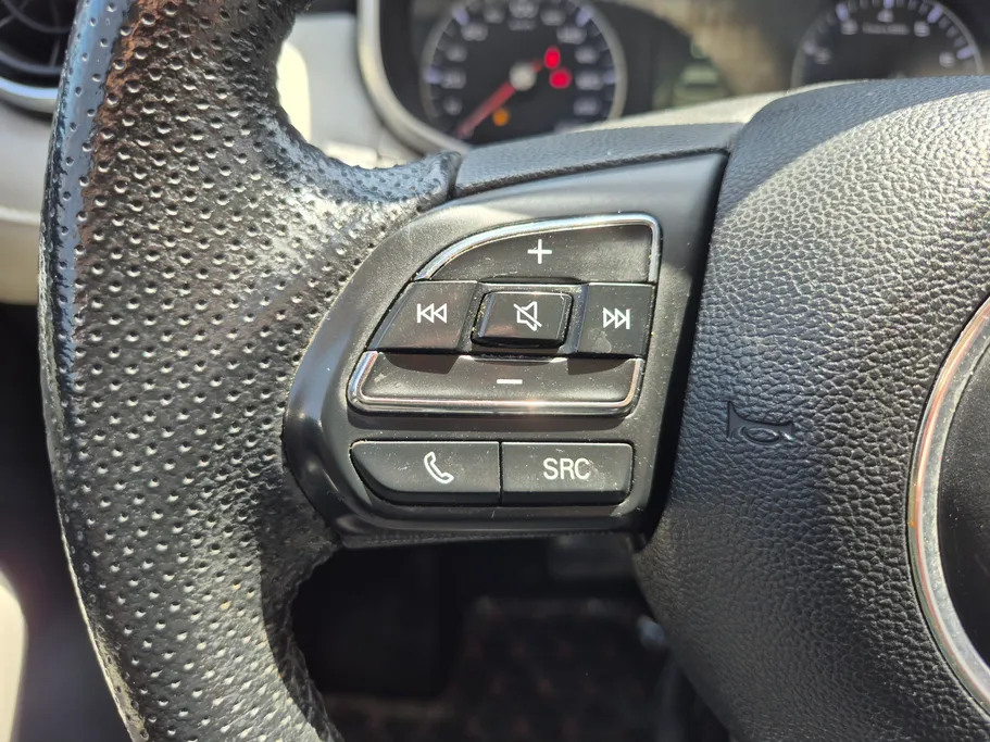 ام جي ZS LUX 2022 