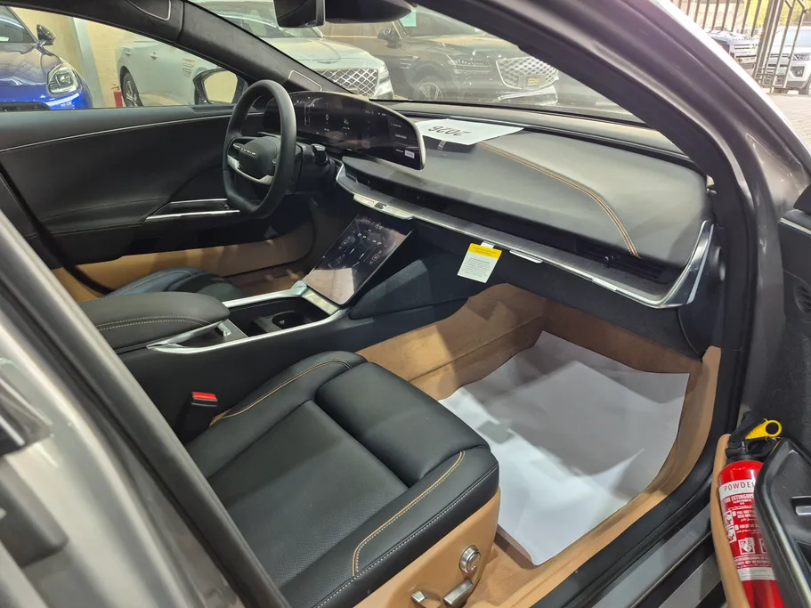2026 Lucid Air Touring 