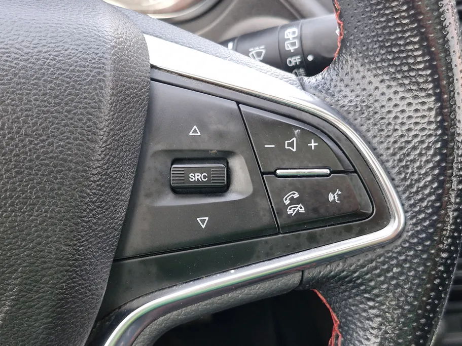 2023 Chevrolet Groove Premier 