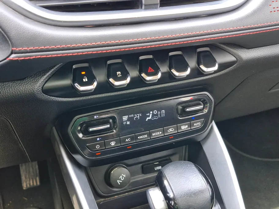2023 Chevrolet Groove Premier 