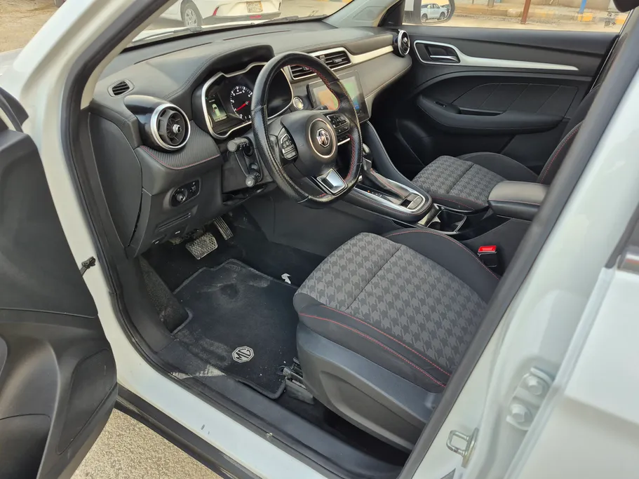 ام جي ZS STD 2022 