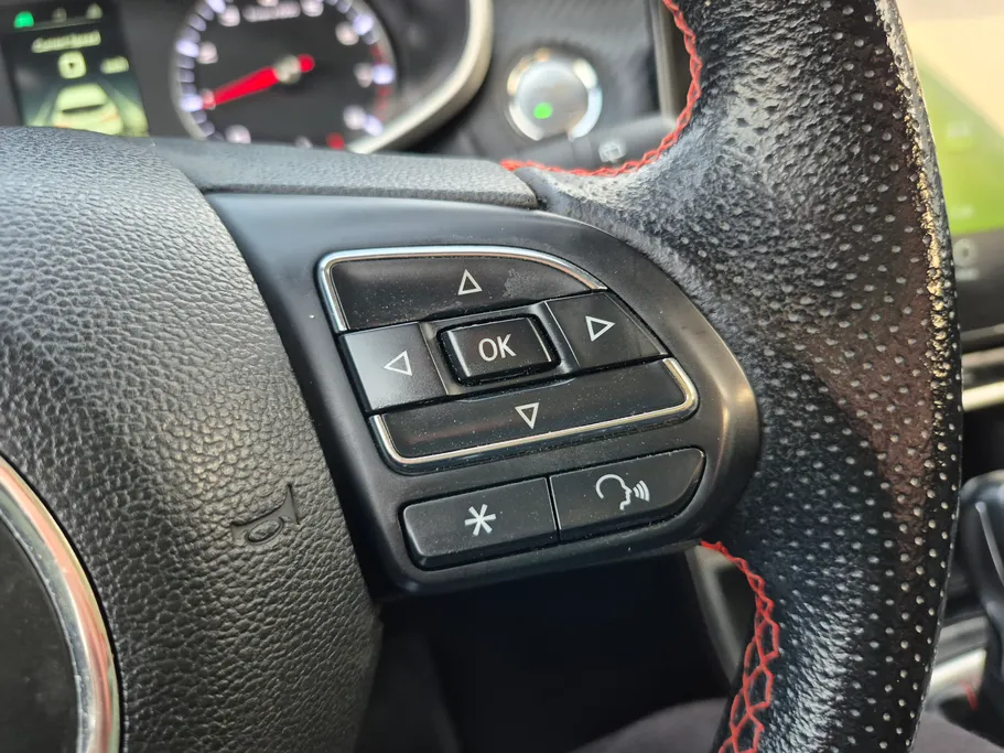 ام جي ZS STD 2022 