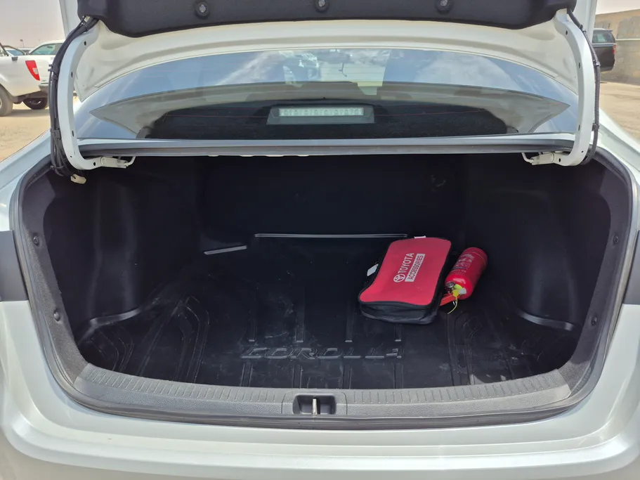 2023 Toyota Corolla XLI Executive Moonroof 