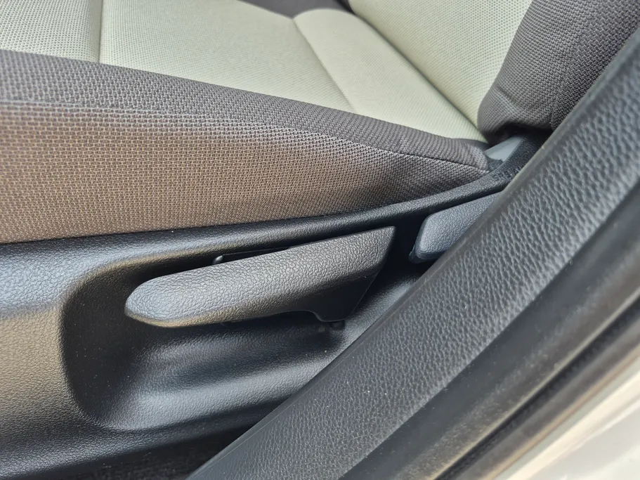 2023 Toyota Corolla XLI Executive Moonroof 