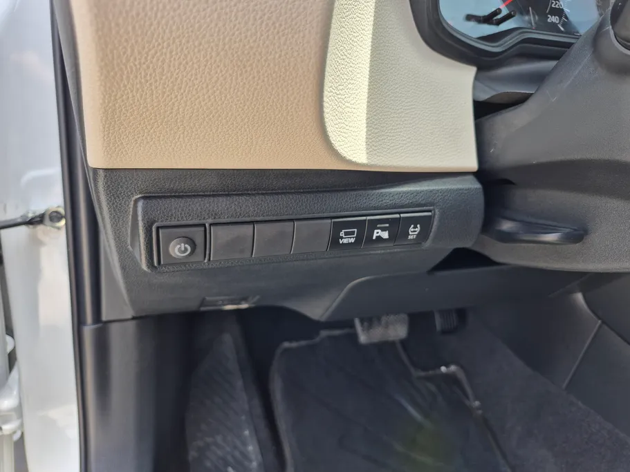 2023 Toyota Corolla XLI Executive Moonroof 