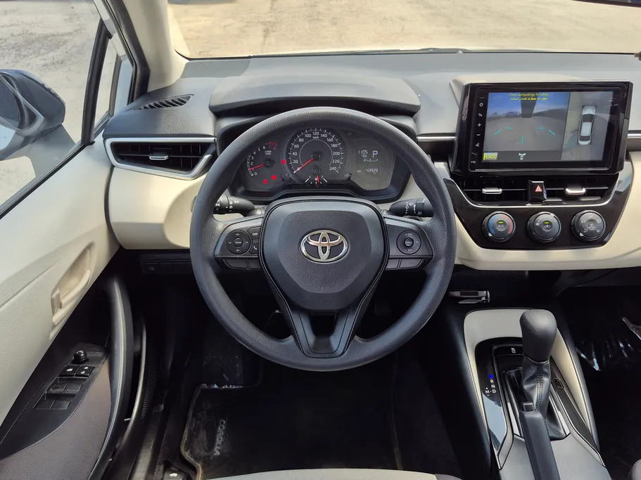 2023 Toyota Corolla XLI Executive Moonroof 