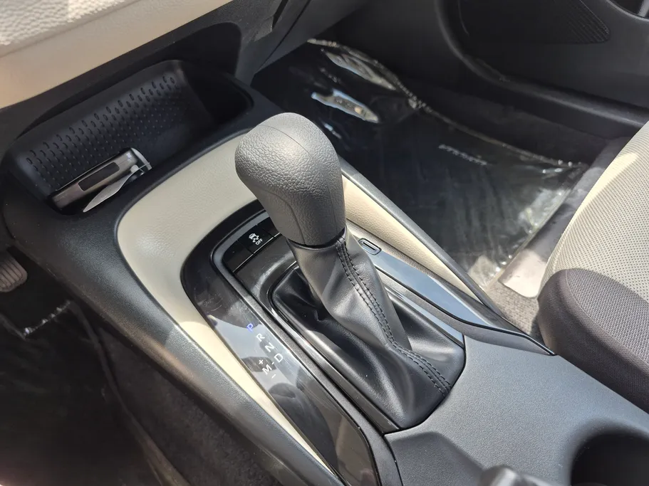 2023 Toyota Corolla XLI Executive Moonroof 
