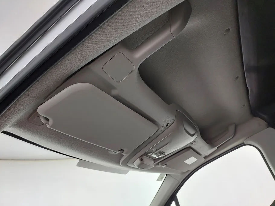 2023 Peugeot Partner Short van 